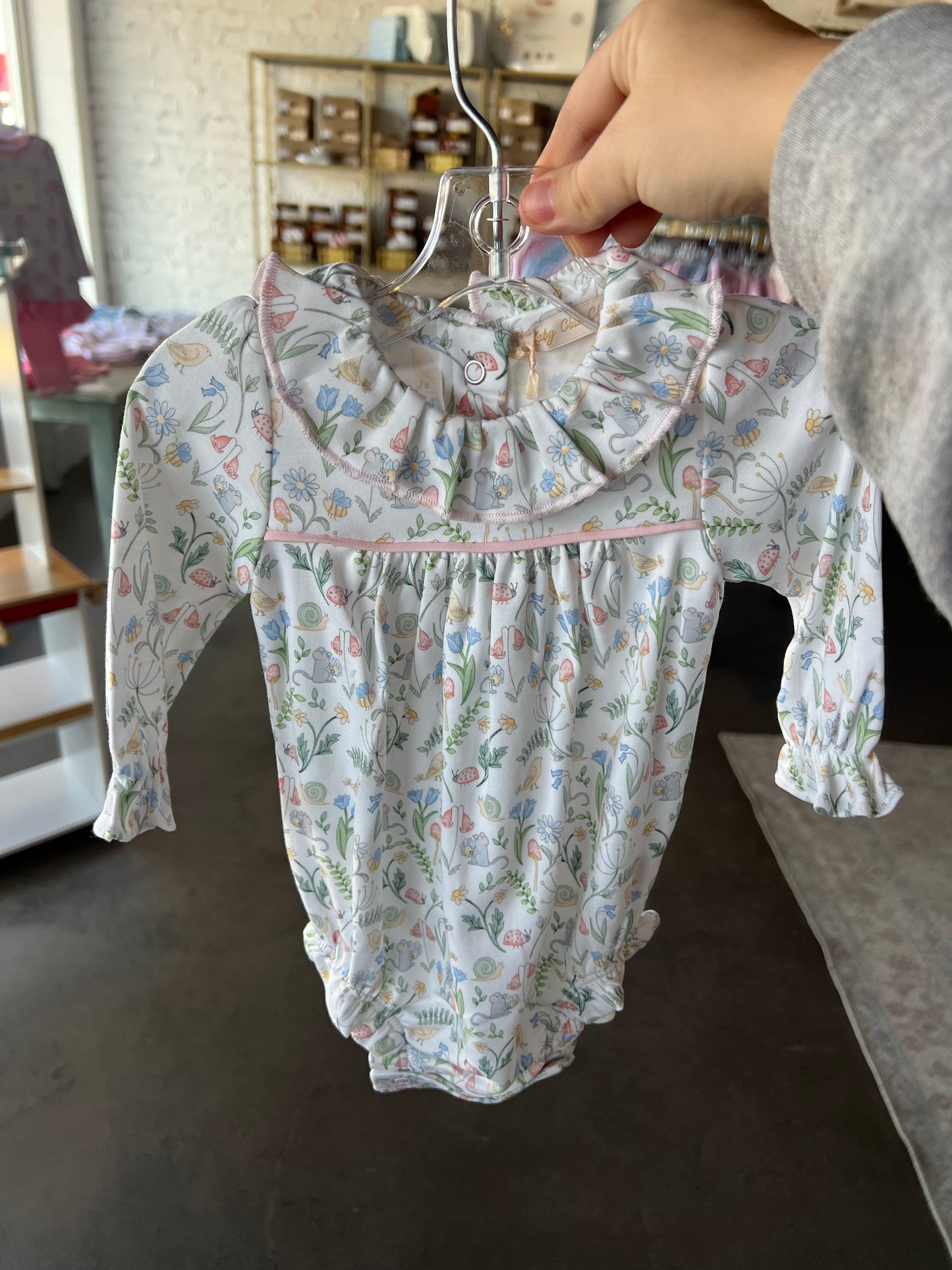 Prairie Beauty Bubble With Ruffled Collar