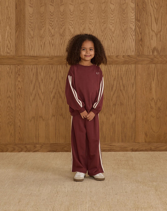 Oversized Sweatshirt + Track Pant in Burgundy