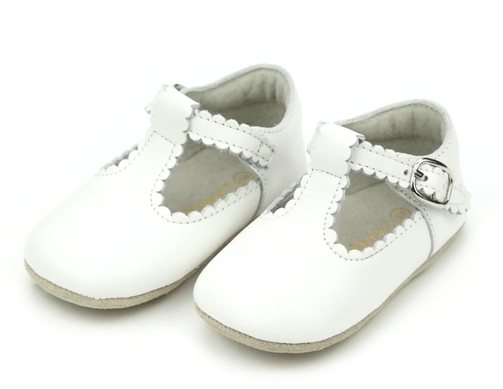 L'Amour ANGEL Elodie T-Strap Scalloped Crib Shoes